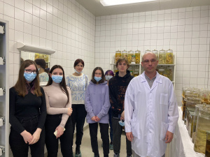 Воспитанники 10-11 класса посетили музей патологоанатомического отделения Когалымской городской больницы.