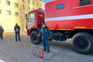 Практическое занятие по использованию огнетушителей