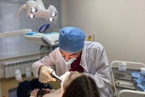 Перечень бесплатных стоматологических услуг по полису ОМС