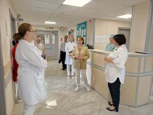 Сегодня уполномоченный по правам человека в Ханты-Мансийском автономном округе – Югре Наталья Стребкова посетила с рабочим визитом БУ «Когалымская городская больница». 