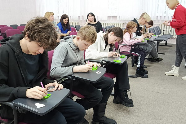 В минувшую субботу в актовом зале детского стационара Когалымской городской больницы прошла встреча «В диалоге с диабетом», приуроченная к Всемирному Дню Борьбы с диабетом  
